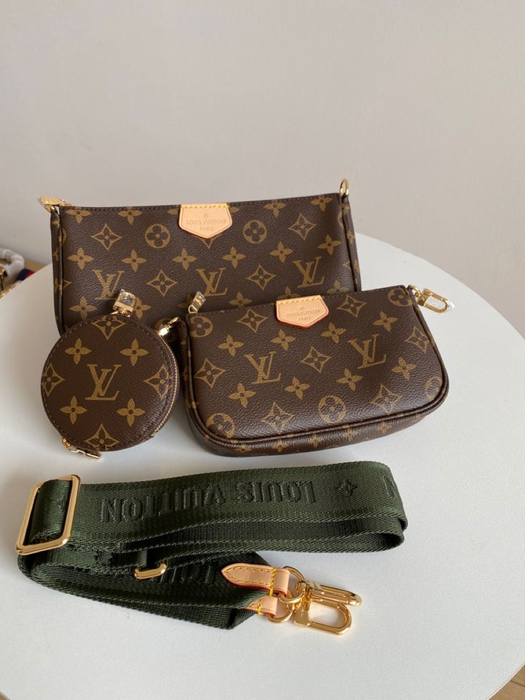 Louis Vuitton Multi Pochette Accessoires